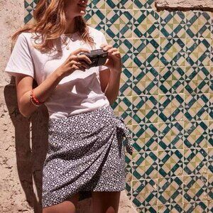 Sezane Floral Pacome Skirt Size 34